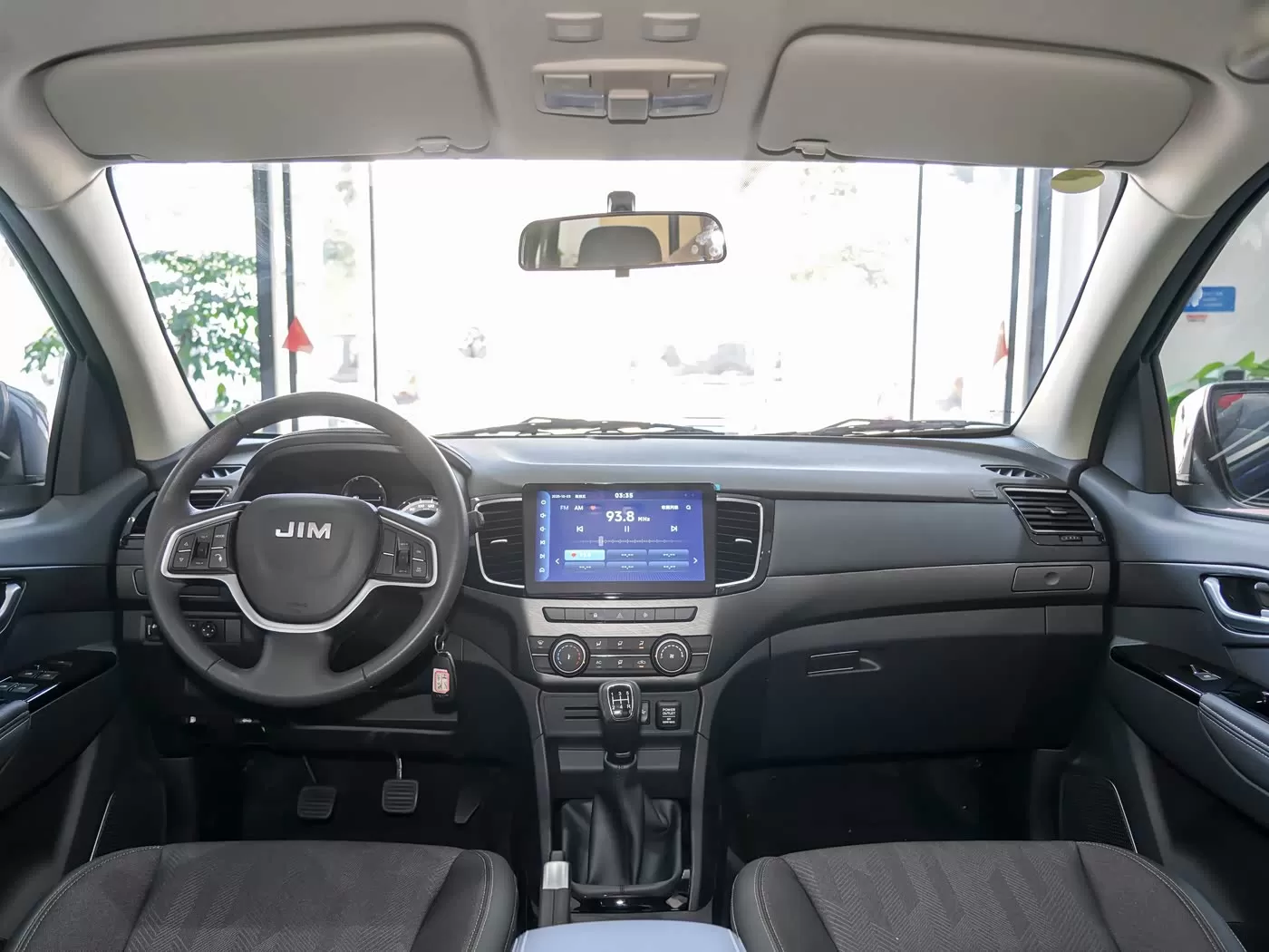 Silu Auto Export - Camionnettes Isuzu à rapport coût-performance élevé