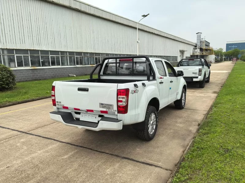 Isuzu RE-MAX Camionnette diesel | Transmission manuelle pour les concessionnaires mondiaux