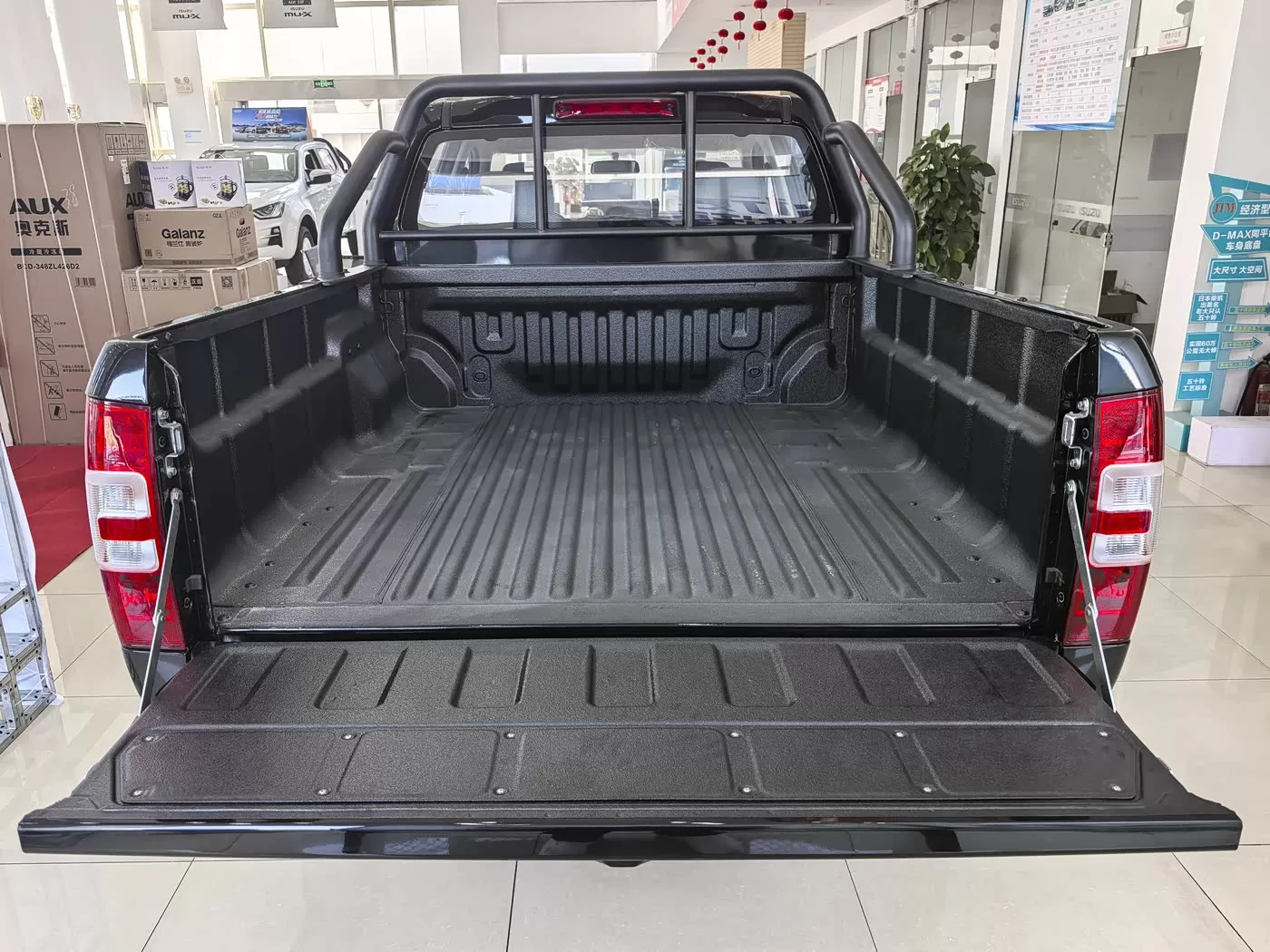 Camionnette Isuzu RE-MAX 2.8T manuelle 2WD - Camionnette à haut rapport qualité-prix à vendre