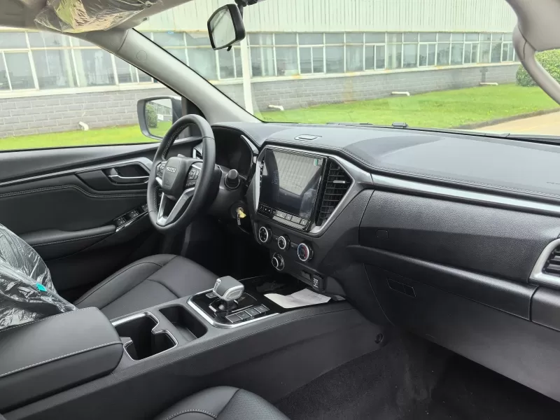 Isuzu Lingtuo Cross-Country 2.5T 4X4 Diesel Pickup - Tout neuf en provenance de Chine