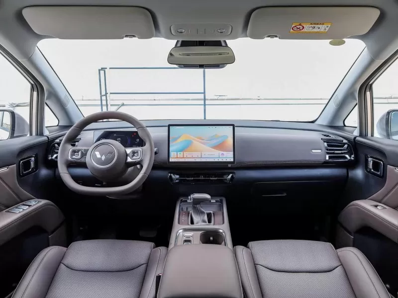 Wuling Starlight 730 2026 1.5T CVT Premium Monospace 7 places pour le transport familial et de passagers