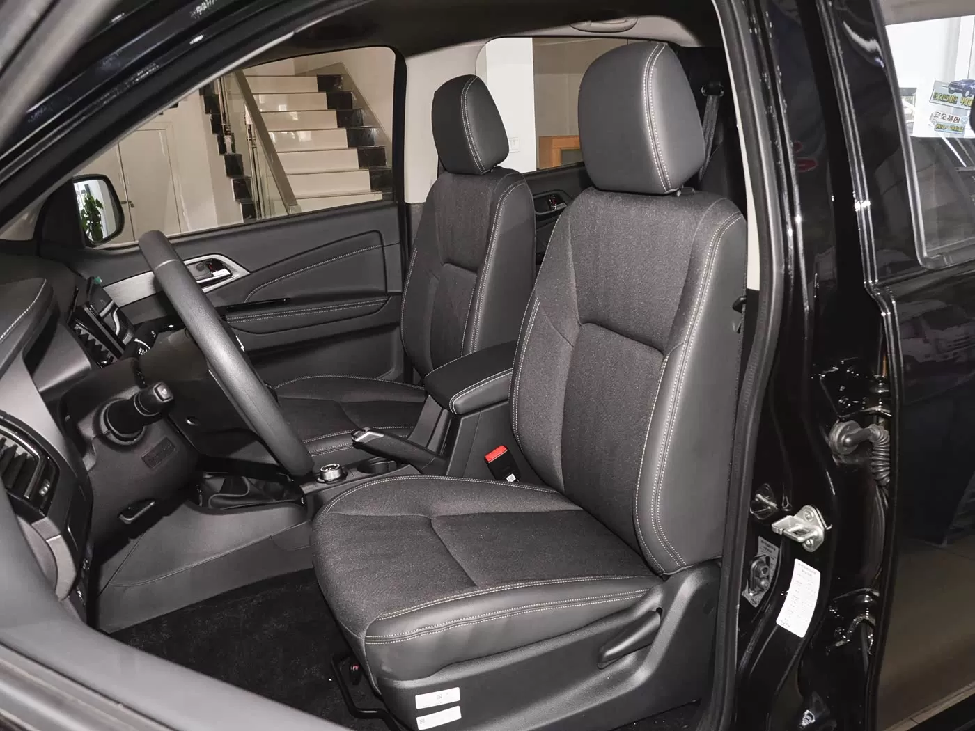 Camionnette Isuzu RE-MAX 2.8T manuelle 2WD - Camionnette à haut rapport qualité-prix à vendre