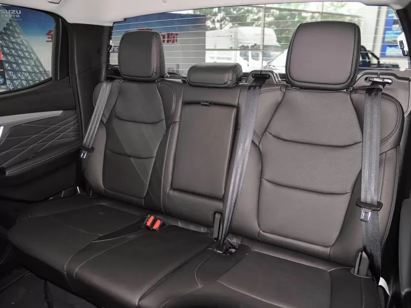 Isuzu D-MAX Cross-Country 3.0T 4X4 Pick-up diesel de Chine
